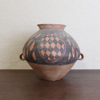 Lot 362 - A Chinese pottery jar