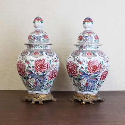 Lot 144 - A pair of French Samson famille rose vases