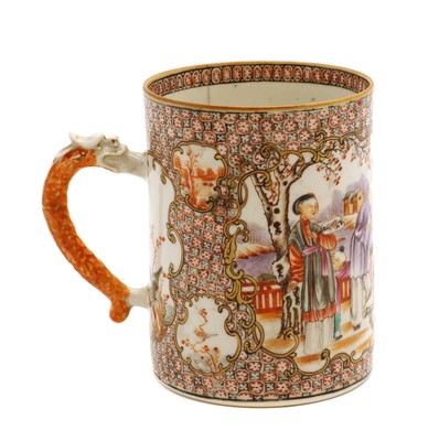 Lot 80 - A Chinese porcelain mug