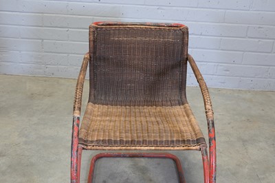 Lot 191 - An 'MR20' cantilever armchair