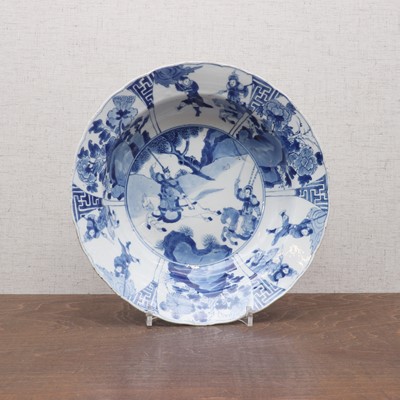 Lot 52 - A Chinese blue and white soup bowl