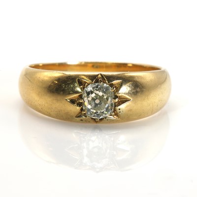 Lot 13 - A Victorian single stone diamond ring
