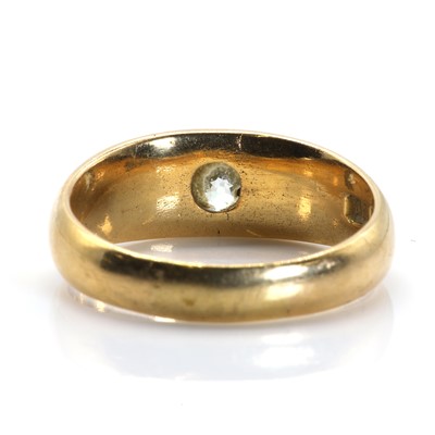 Lot 13 - A Victorian single stone diamond ring
