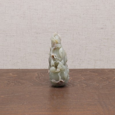 Lot 363 - A Chinese jade double gourd vase