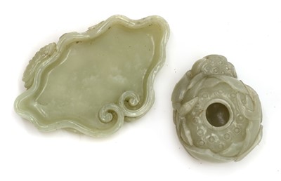 Lot 203 - A Chinese jade water pot