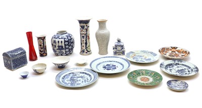 Lot 183 - A group of Chinese ceramics