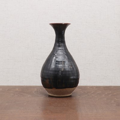 Lot 37 - A Chinese Jian-type yuhuchun vase