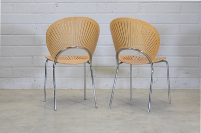 Lot 265 - A pair of 'Trinidad Model 3298' stacking chairs