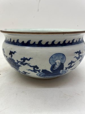 Lot 161 - A Chinese blue and white incense burner