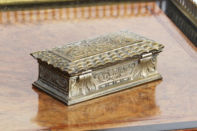 Lot 101 - A Tiffany Studios gilt bronze stamp box