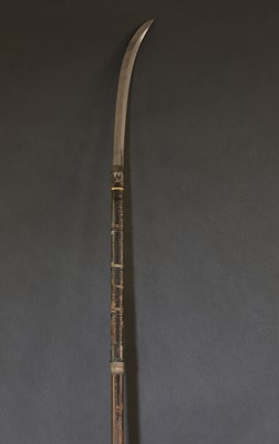 Lot 52 - A Japanese naginata