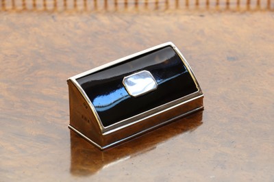 Lot 70 - A silver and tortoiseshell stamp box