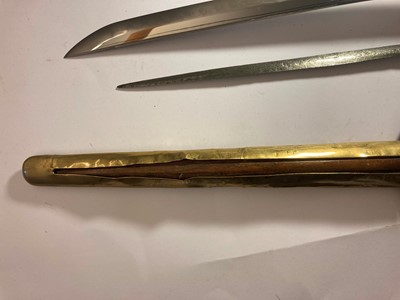 Lot 45 - A collection of Japanese blades
