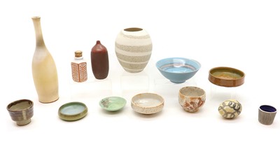 Lot 405 - A collection of art pottery