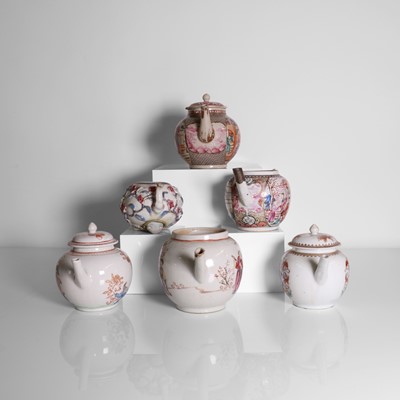 Lot 122 - A collection of six Chinese porcelain teapots