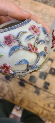 Lot 122 - A collection of six Chinese porcelain teapots