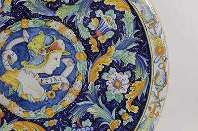 Lot 519 - A large Urbino-style maiolica charger