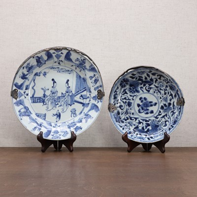 Lot 32 - Two Chinese blue and white plates