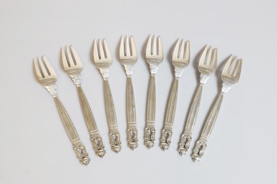 Lot 134 - A Georg Jensen 'Acorn' pattern flatware service