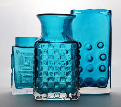 Lot 266 - A Whitefriars Textured Range Mobile Phone glass vase