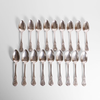 Lot 115 - A composed Russian silver and silver-gilt table service