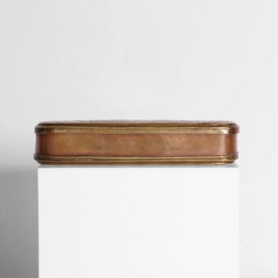 Lot 39 - A brass and copper tobacco box