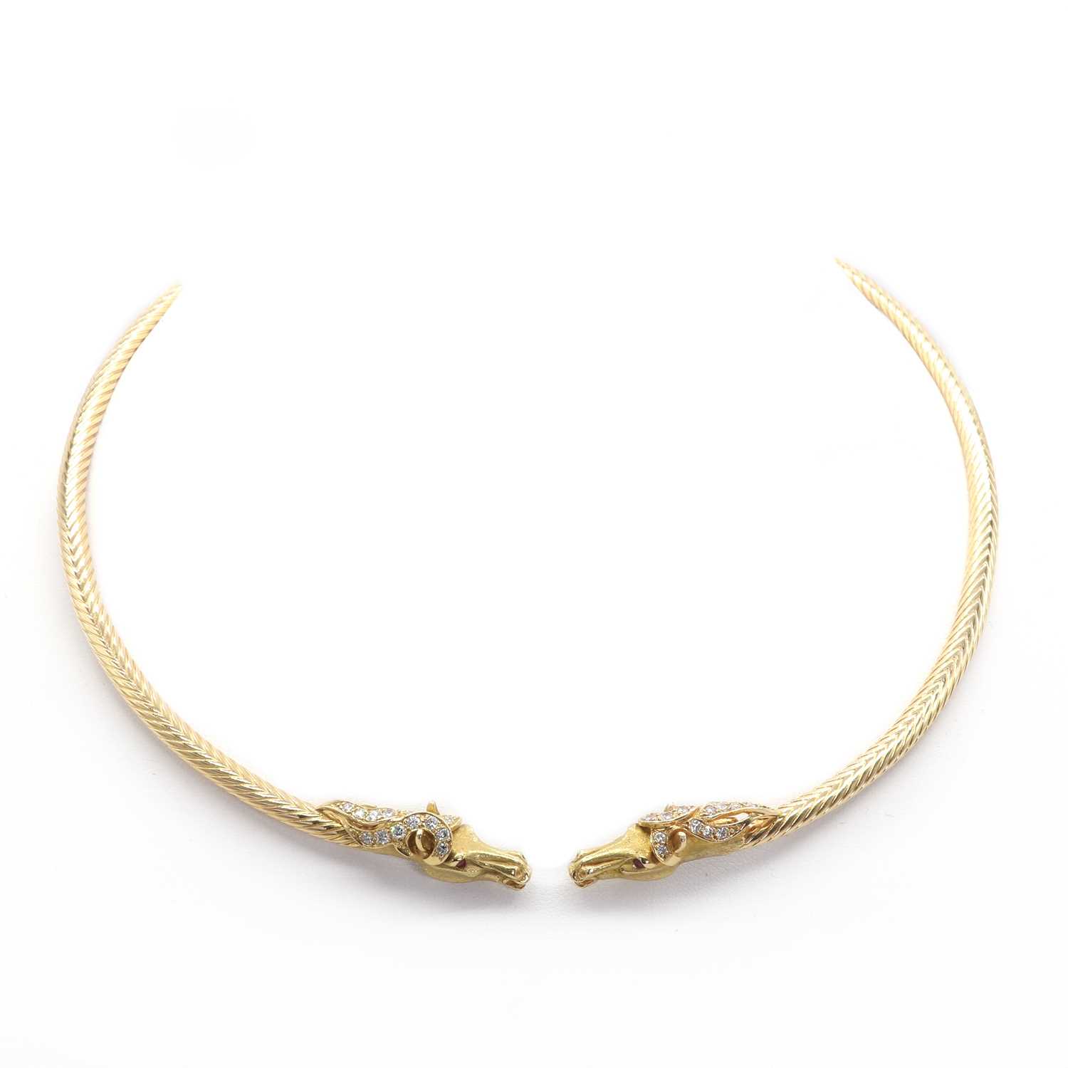 Open collar necklace in gold - MAM