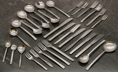 Lot 60 - A collection of Viners cutlery