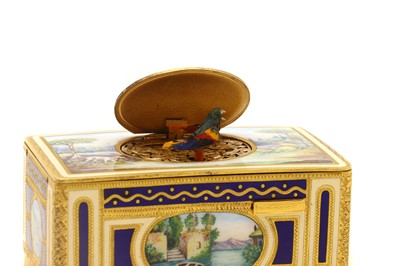 Lot 348 - A musical automaton bird box