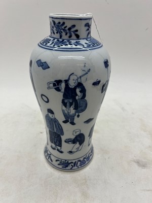 Lot 118 - A collection of Chinese blue and white