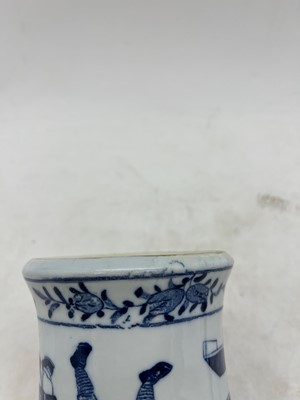 Lot 118 - A collection of Chinese blue and white
