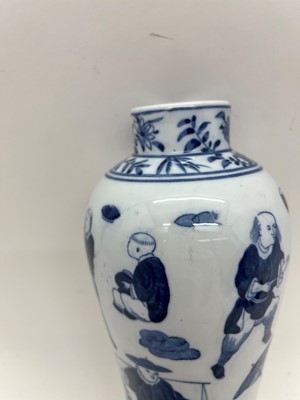 Lot 118 - A collection of Chinese blue and white