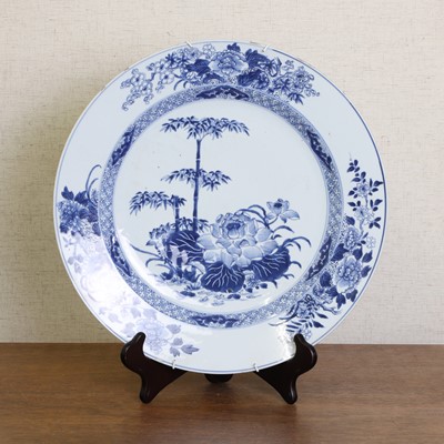 Lot 54 - A collection of three Chinese blue and white chargers