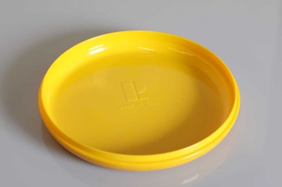 Lot 354 - A Kartell 'Model '4643' desk organiser