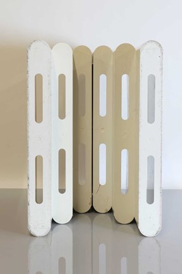 Lot 354 - A Kartell 'Model '4643' desk organiser