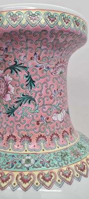 Lot 173 - A pair of Chinese famille rose vases