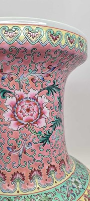 Lot 173 - A pair of Chinese famille rose vases