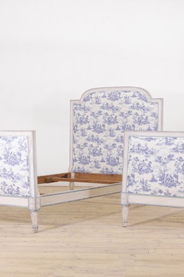 Lot 155 - A pair of Louis XVI-style painted beech single beds