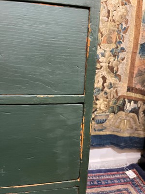 Lot 463 - A painted pine cupboard