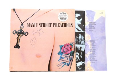 Lot 326 - A signed Manic Street Preachers LP