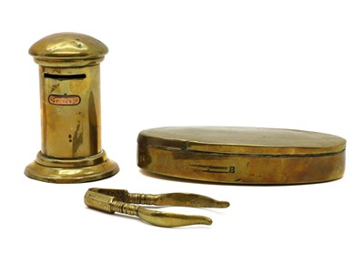 Lot 158 - A Dutch brass tobacco box