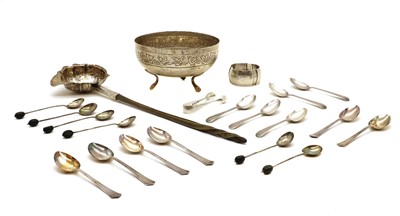 Lot 10A - A collection of silver items
