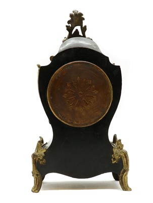 Lot 129 - A French Boulle work mantel clock