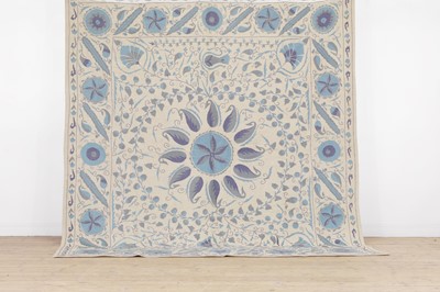 Lot 70 - A suzani-inspired flat-weave carpet