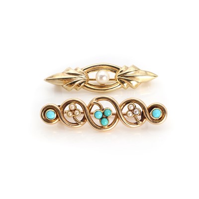 Lot 1019 - A gold turquoise split pearl bar brooch and a gold seed pearl bar brooch