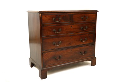 Lot 303 - A George III mahogany chest of drawers