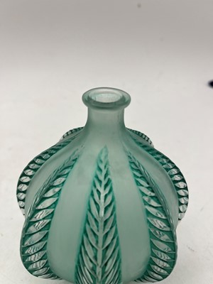 Lot 263 - A Rene Lalique Malines glass vase