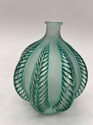 Lot 263 - A Rene Lalique Malines glass vase