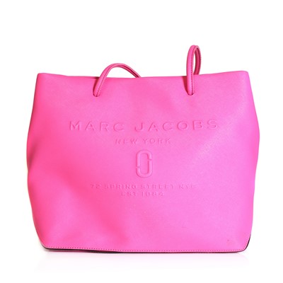 Lot 1511 - A Marc Jacobs bright pink shopper tote