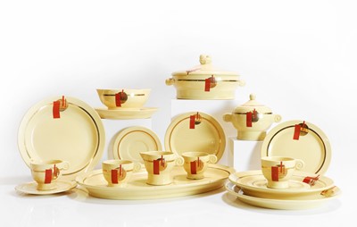 Lot 141 - A French Art Deco dinner service